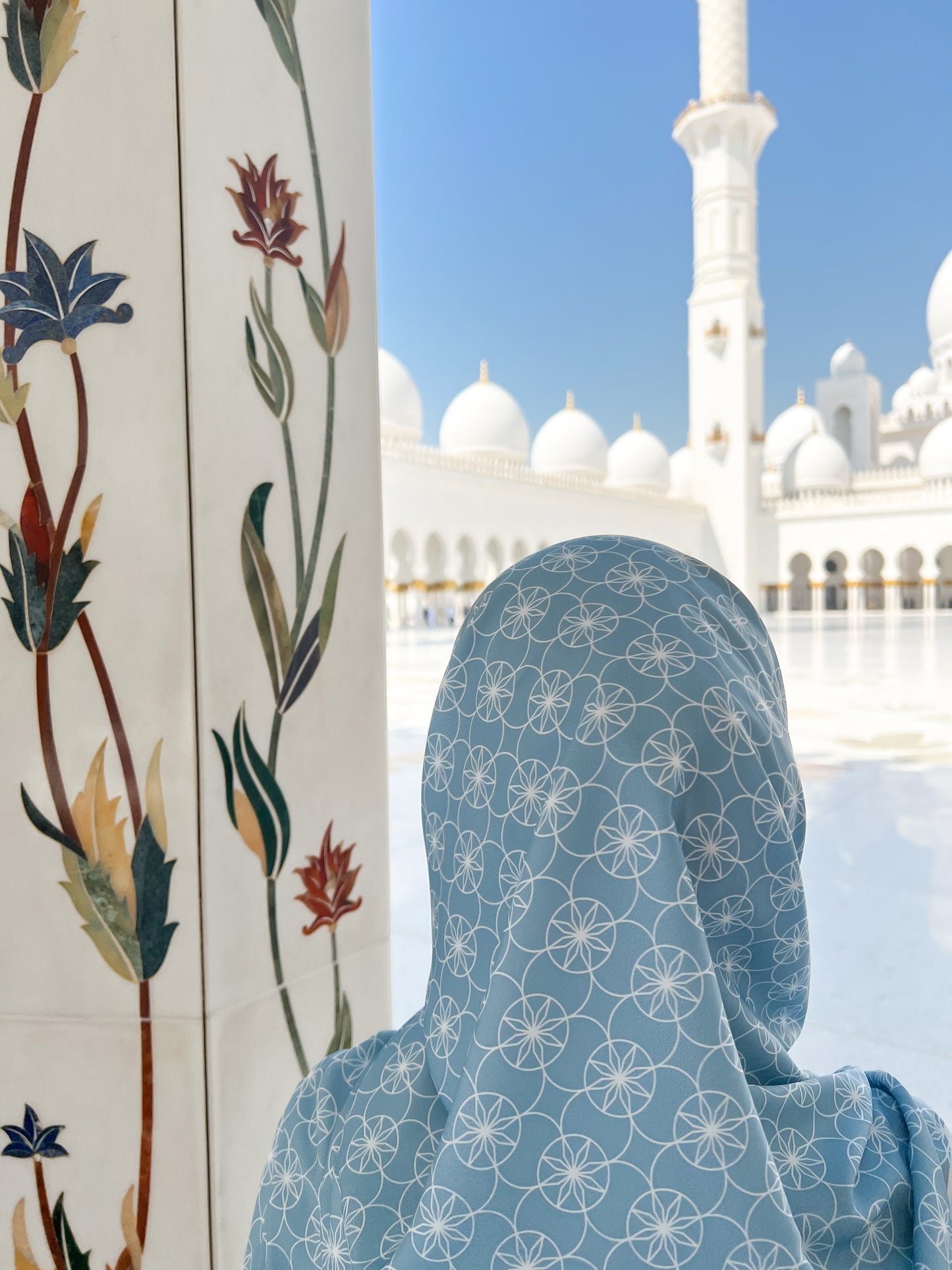 Mia Shawl